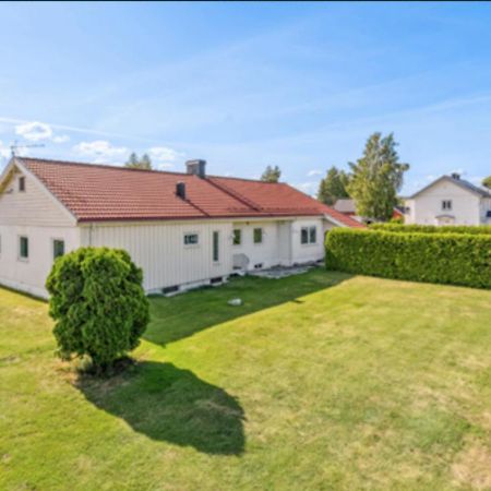 Gardermoen House Apartment Bagian luar foto
